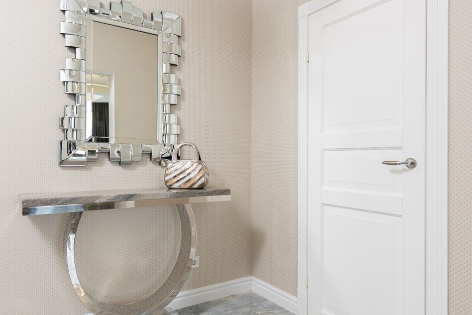 narrow entryway console table decor
